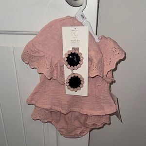 Rachel Zoe 4 piece Baby Outfit